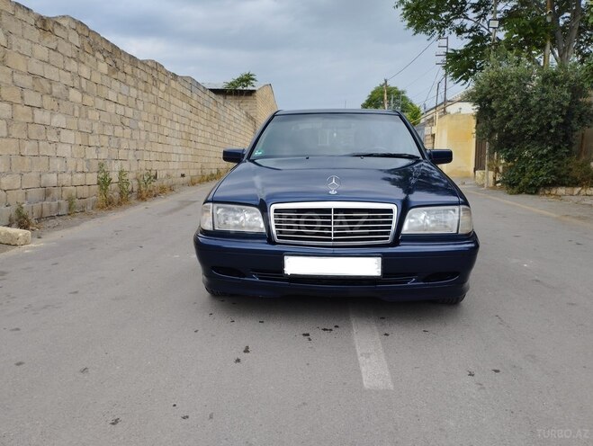 Mercedes C 220 d 2000, 272,000 km - 2.2 l - Bakı