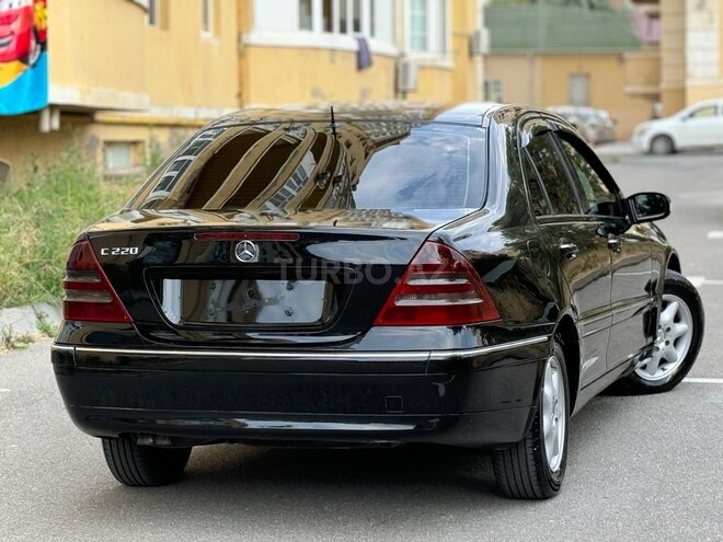 Mercedes C 220 d 2003, 230,000 km - 2.2 l - Sumqayıt