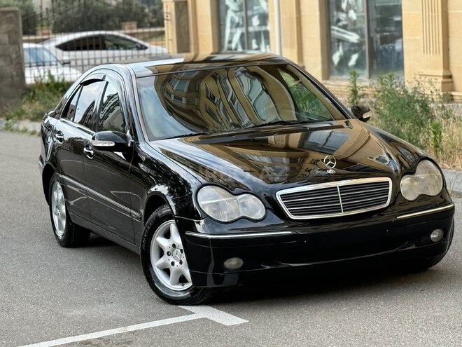 Mercedes C 220 d 2003, 230,000 km - 2.2 l - Sumqayıt