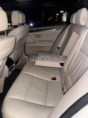 BMW 528 2011, 215,000 km - 3.0 l - Bakı