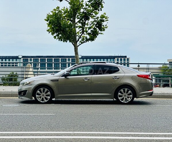 Kia Optima-6