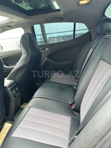 Kia Optima-12