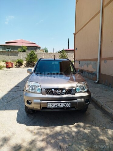 Nissan X-Trail 2006, 233,000 km - 2.5 l - Naxçıvan