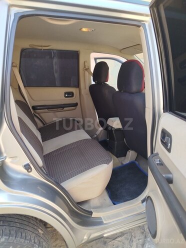 Nissan X-Trail 2006, 233,000 km - 2.5 l - Naxçıvan