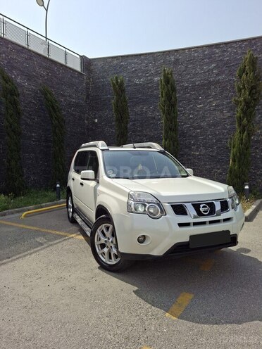 Nissan X-Trail 2013, 231,000 km - 2.5 л - Bakı
