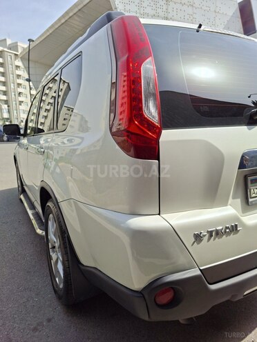 Nissan X-Trail 2013, 231,000 km - 2.5 л - Bakı