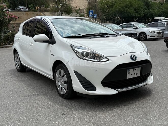 Toyota Aqua 2019, 120,000 km - 1.5 l - Bakı