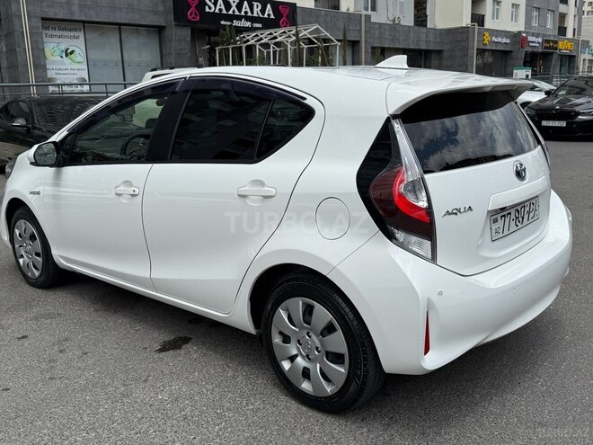 Toyota Aqua 2019, 120,000 km - 1.5 l - Bakı