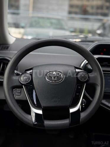Toyota Aqua 2019, 120,000 km - 1.5 l - Bakı