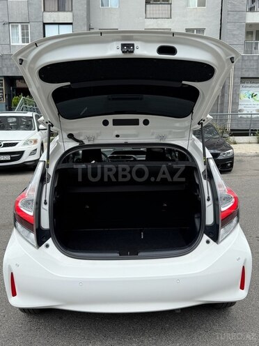 Toyota Aqua 2019, 120,000 km - 1.5 l - Bakı