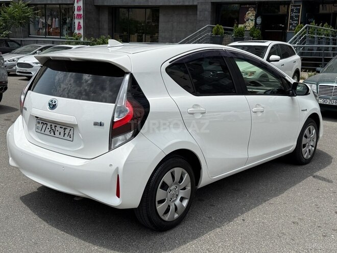 Toyota Aqua 2019, 120,000 km - 1.5 l - Bakı