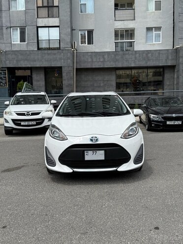 Toyota Aqua 2019, 120,000 km - 1.5 l - Bakı