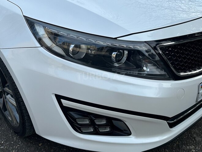 Kia K5-12