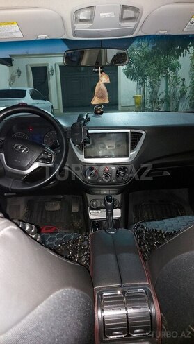 Hyundai Accent 2018, 139,179 km - 1.6 л - Bakı