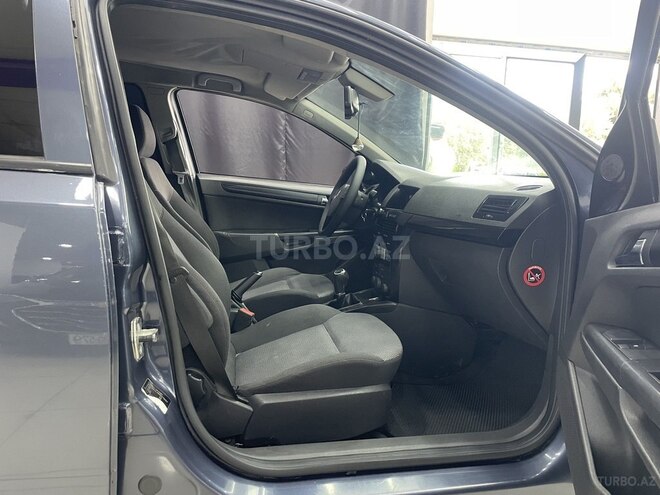 Opel Astra-13