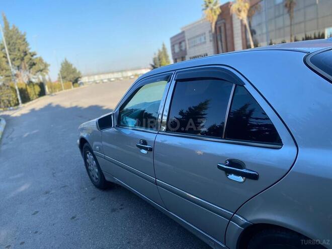 Mercedes C 240 2000, 281,222 km - 2.4 l - İmişli