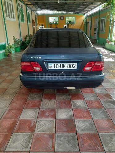 Mercedes E 230 1996, 120,000 km - 2.3 l - Cəlilabad
