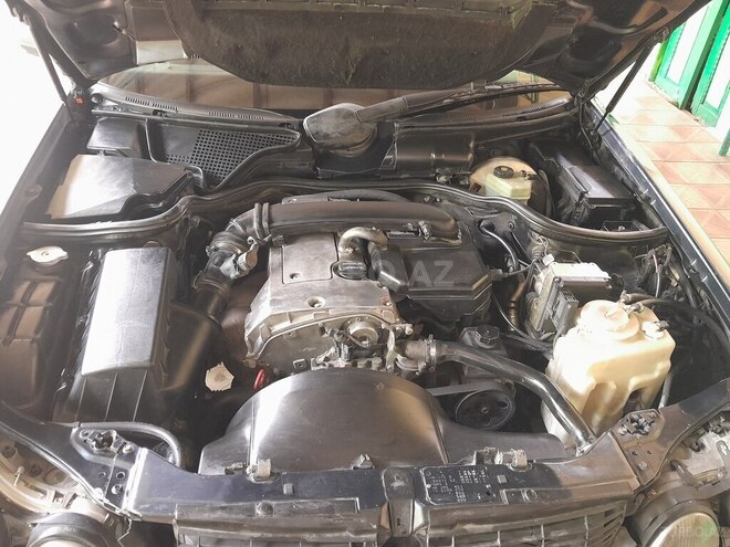 Mercedes E 230 1996, 120,000 km - 2.3 l - Cəlilabad