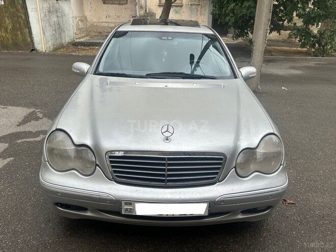 Mercedes C 240 2000, 225,000 km - 2.6 l - Bakı