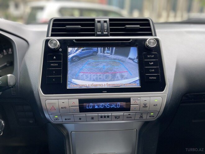 Toyota Land Cruiser Prado-12