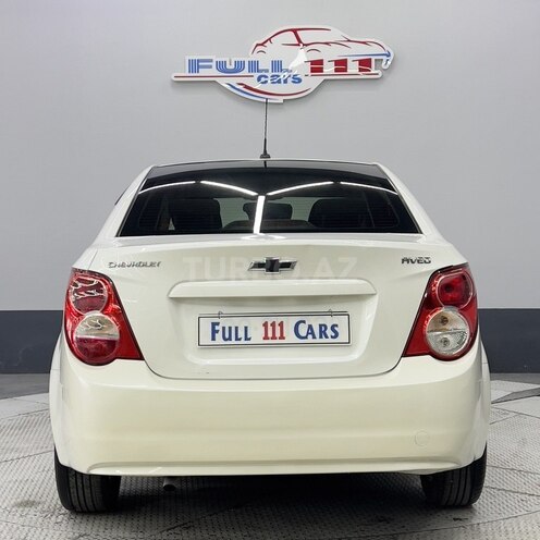Chevrolet Aveo-4