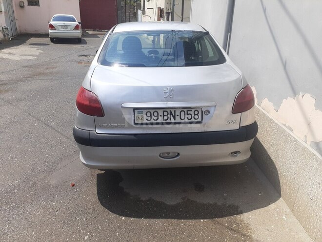 Peugeot 206 2007, 298,200 km - 1.4 l - Bakı