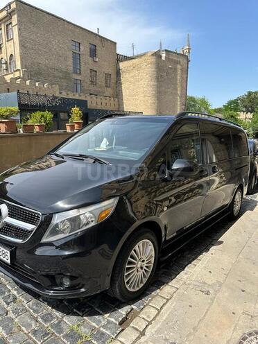 Mercedes  2015, 220,000 km - 2.0 л - Bakı