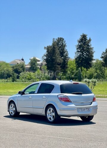 Opel Astra 2006, 244,000 km - 1.4 l - Gəncə
