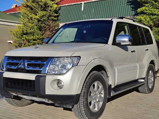 Mitsubishi Pajero 2008, 240,000 km - 3.0 l - Bakı