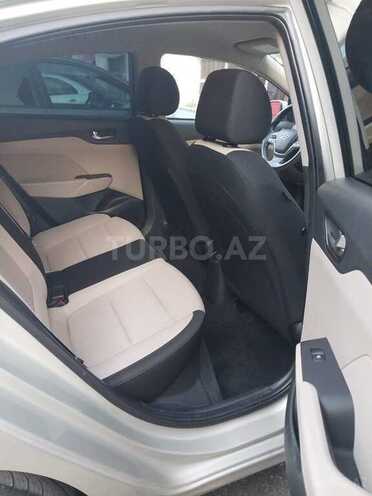 Hyundai Accent 2020, 63,569 km - 1.6 l - Bakı