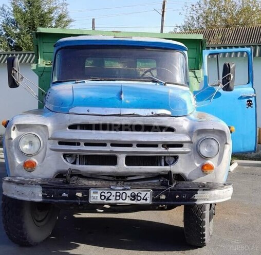 ZIL 130 1980, 200,000 km - 6.0 l - Zaqatala