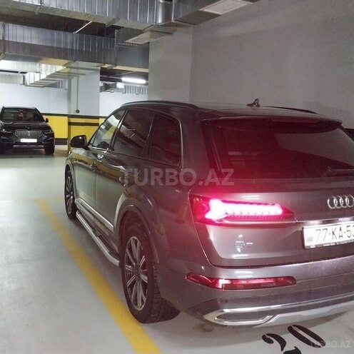 Audi Q7 2022, 46,000 km - 0.5 l - Bakı