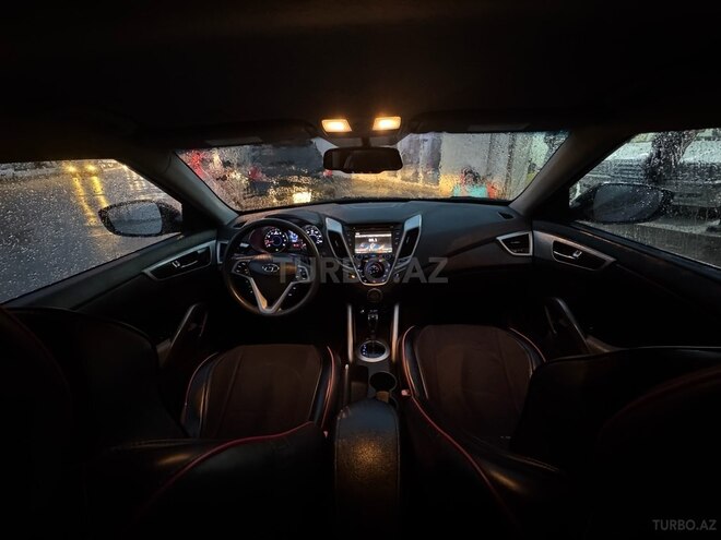 Hyundai Veloster 2011, 200,000 km - 1.6 l - Bakı