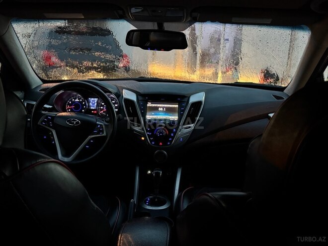 Hyundai Veloster 2011, 200,000 km - 1.6 l - Bakı