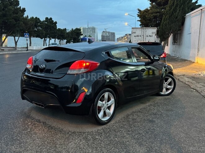 Hyundai Veloster 2011, 200,000 km - 1.6 l - Bakı