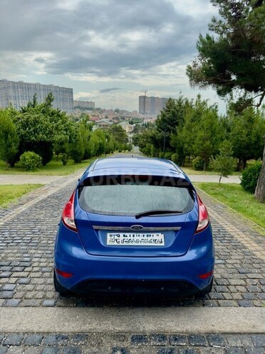 Ford Fiesta 2013, 144,740 km - 1.6 л - Bakı
