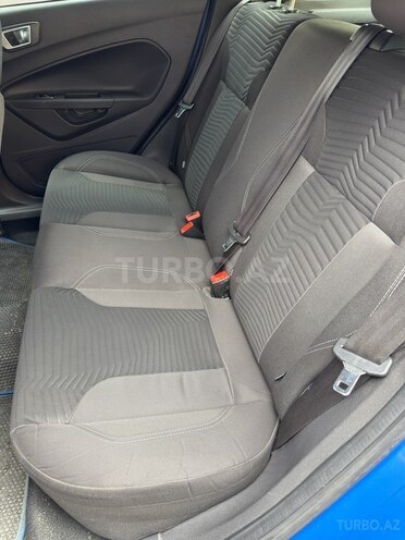 Ford Fiesta 2013, 144,740 km - 1.6 л - Bakı