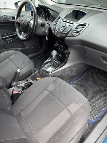 Ford Fiesta 2013, 144,740 km - 1.6 л - Bakı