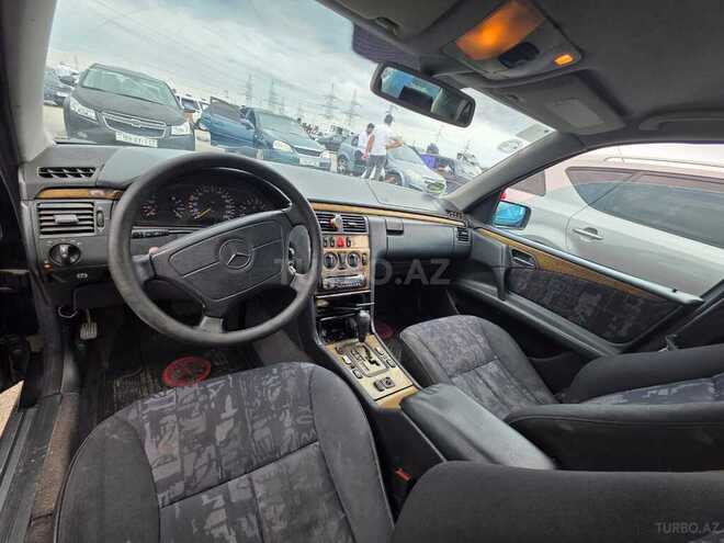 Mercedes E 240 1998, 485,850 km - 2.4 l - Bakı
