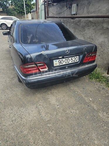 Mercedes E 230 1997, 342,000 km - 2.3 l - Bərdə