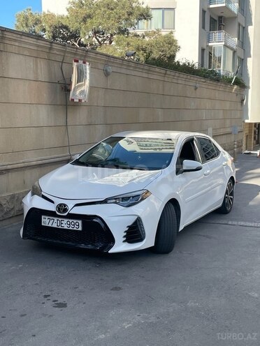 Toyota Corolla 2017, 202,000 km - 1.8 l - Bakı