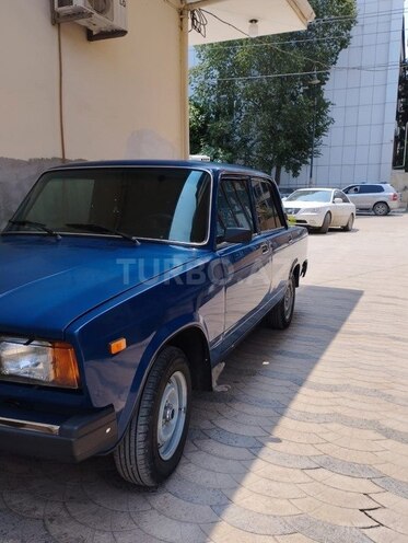 LADA (VAZ) 2107 2003, 75,738 km - 1.6 l - Salyan