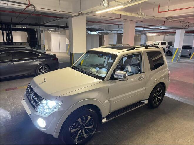 Mitsubishi Pajero 2012, 145,000 km - 3.8 л - Bakı