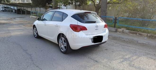 Opel Astra 2010, 270,000 km - 1.3 l - Bakı