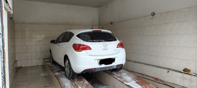 Opel Astra 2010, 270,000 km - 1.3 l - Bakı