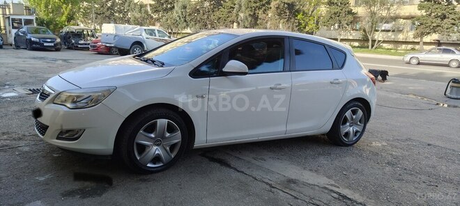 Opel Astra 2010, 270,000 km - 1.3 l - Bakı