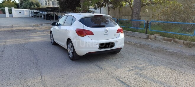 Opel Astra 2010, 270,000 km - 1.3 l - Bakı