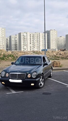 Mercedes E 280 2001, 384,500 km - 2.8 l - Bakı