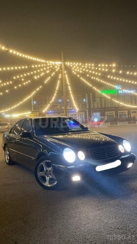 Mercedes E 280 2001, 384,500 km - 2.8 l - Bakı