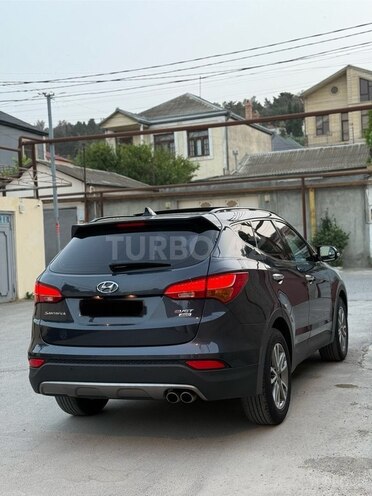 Hyundai Santa Fe-4